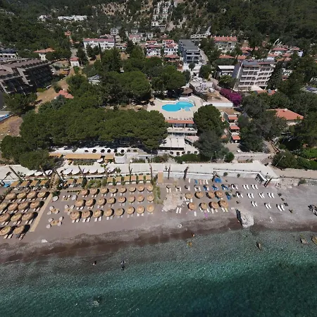 Pine Beach Boutique Semesteranläggning (resort) Turunç